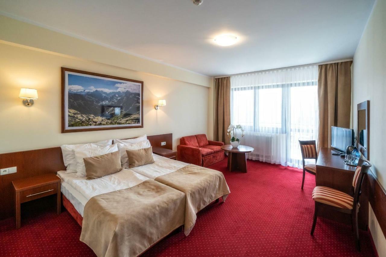 Comfort Double Room with Sofa and Balcony,818096522:JPEG